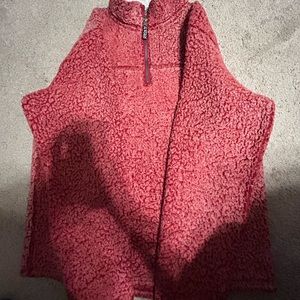 red and white quarter zip size XXL